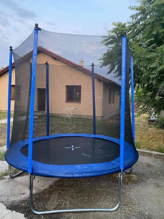 Dom Pri Kupalisku Thermalpark Na Malotejedskej Dunajská Streda Exterior photo